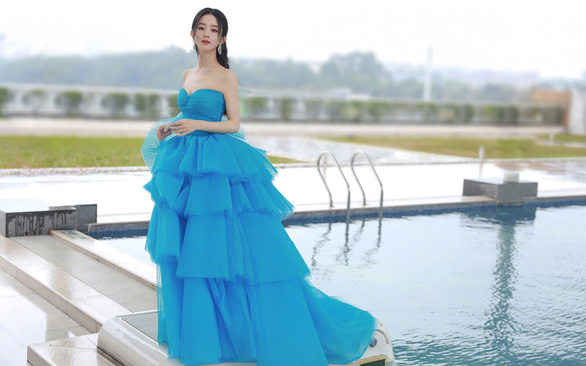 团战战场与独自闪光，日本队轻取丹麦，陈雨菲高光诠释羽毛球双面魅力