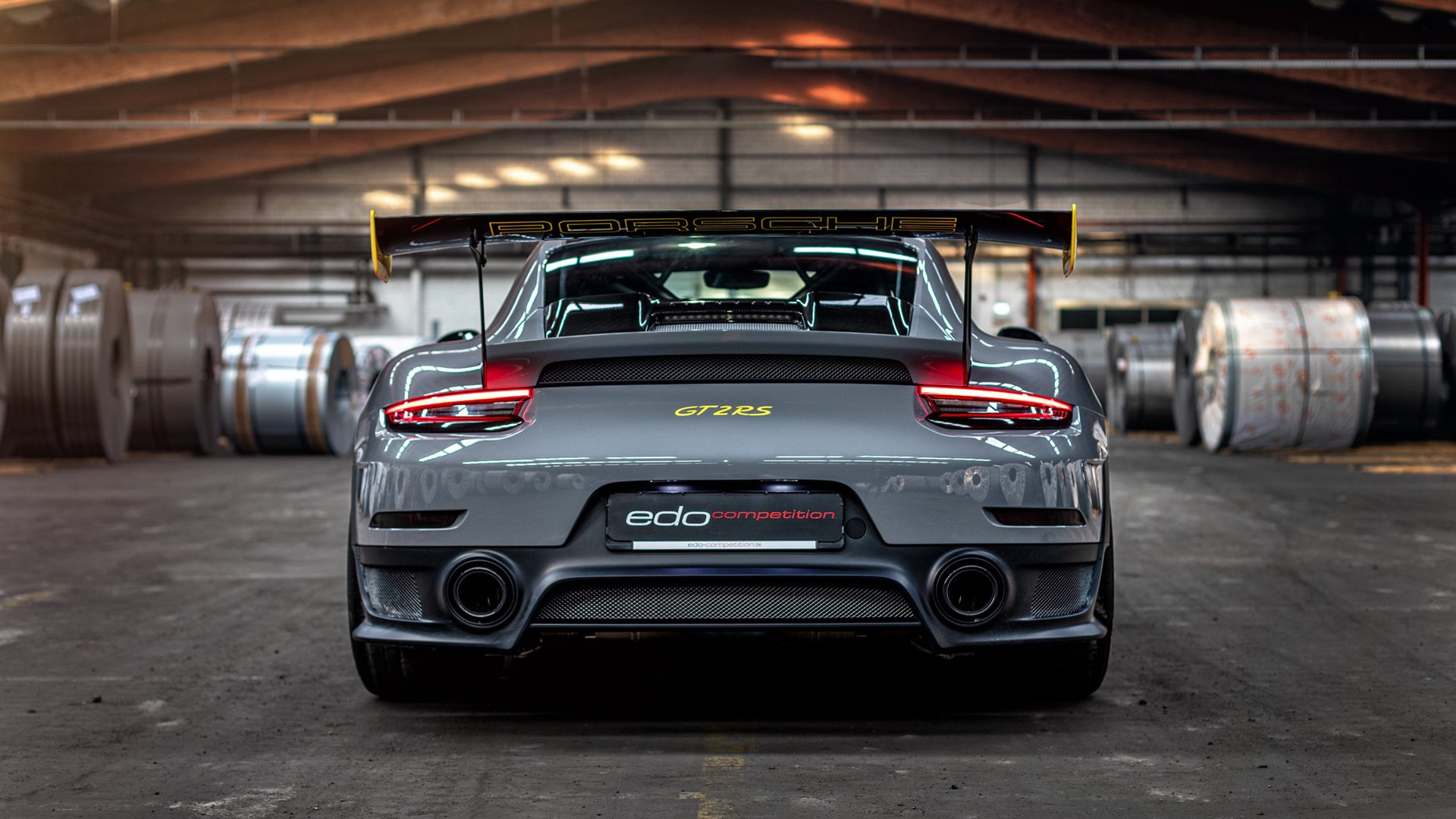 当世界等待姆巴佩对决哈兰德，马丁内利却打出了欧冠决赛史上最不合时宜的统治级演出